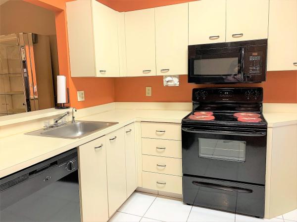 Country Fair, 9941 61st Way S #B, Boynton Beach, Florida 33437, image 1