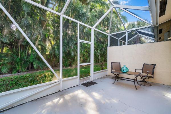 Palm Isles West, 9811 Crescent View Dr S, Boynton Beach, Florida 33437, image 1