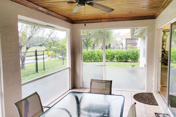 Crestwood Glen, 127 Nottingham Rd, Royal Palm Beach, Florida 33411, image 3