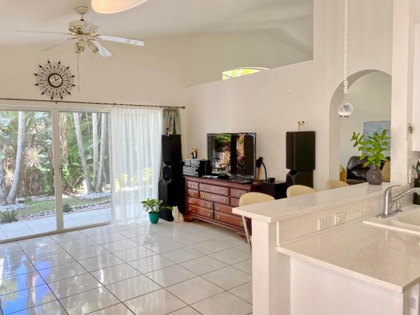 Maple Isle, 172 Jones Creek Dr, Jupiter, Florida 33458, image 1