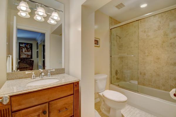 Gladeport, 243 Ashworth St, West Palm Beach, Florida 33405, image 1