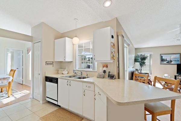 Bayshore Heights, 186 SW Carter Ave, Port St. Lucie, Florida 34983, image 2