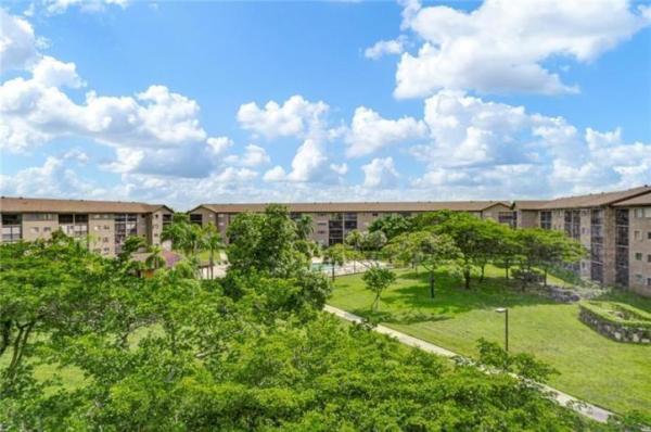 Garfield At Century Village, 1601 SW 128th Ter #306A, Pembroke Pines, Florida 33027, image 1