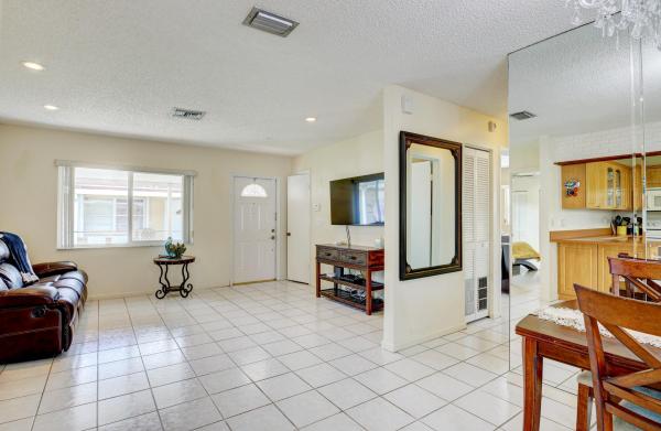 Greenwood, 4923 Dillon St, Lake Worth, Florida 33463, image 1