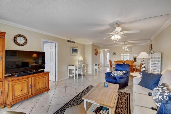 Tropic Bay, 900 Dogwood Dr #336, Delray Beach, Florida 33483, image 1