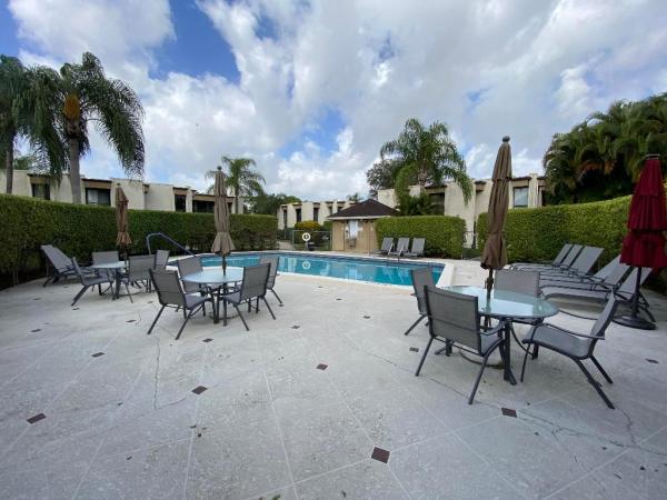 Woodhaven, 22069 Cocoa Palm Way #154, Boca Raton, Florida 33433, image 2