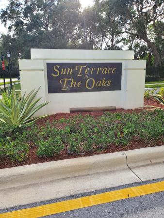 Sun Terrace At The Oaks, 3403 Pin Oak Ct, Palm Beach Gardens, Florida 33410, image 3