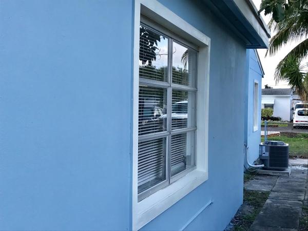 Englewood Manor, 2927 Giuliano Ave, Lake Worth, Florida 33461, image 1