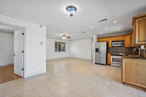 Polo Club Estates, 3379 Lakeville Cir, West Palm Beach, Florida 33406, image 1