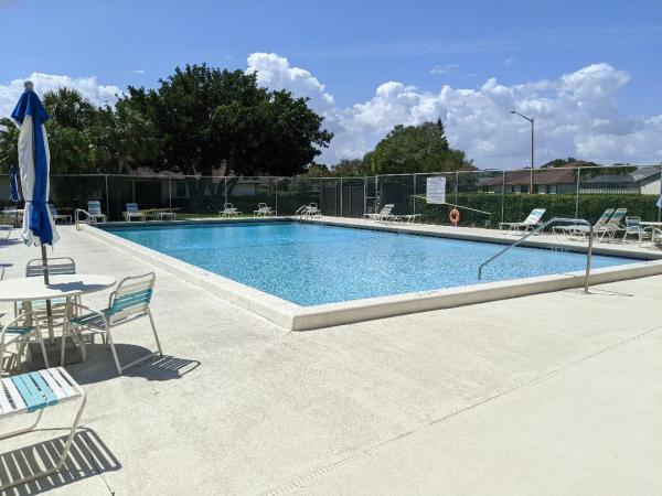 1305 Peppertree Trl #C, Fort Pierce, Florida 34950, image 2