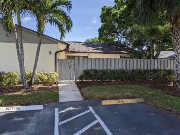 1305 Peppertree Trl #C, Fort Pierce, Florida 34950, image 1