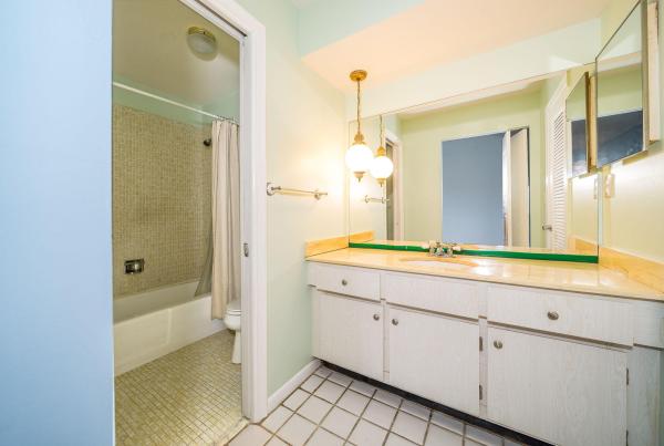 Tamberlane, 5570 Tamberlane Cir #329, Palm Beach Gardens, Florida 33418, image 1