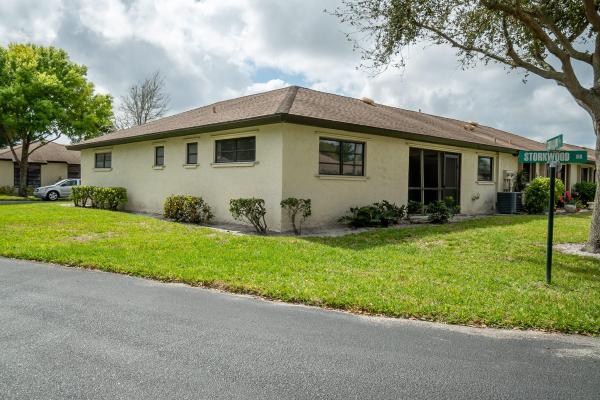 Greentree Villas, 4740 Storkwood Ln #B, Boynton Beach, Florida 33436, image 2