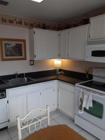 Strathmore Gate, 74 Macadamia Ct, Royal Palm Beach, Florida 33411, image 2