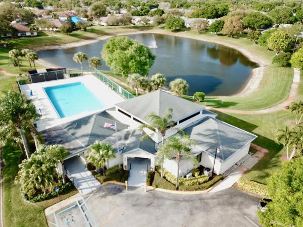 1333 Peppertree Trl, Fort Pierce, Florida 34950, image 2