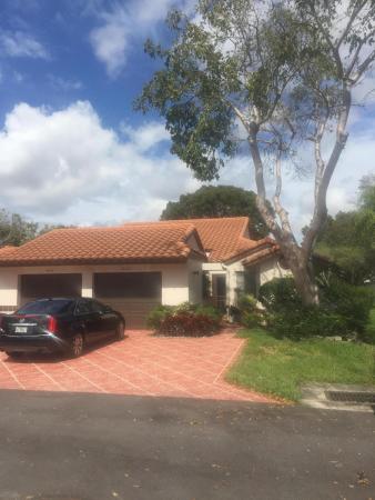Huntington Pointe, 6029 Sunny Manor Ct, Delray Beach, Florida 33484, image 1