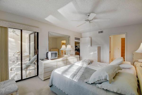 Watersedge At Lakes Of Delray, 15461 Pembridge Dr #206, Delray Beach, Florida 33484, image 1
