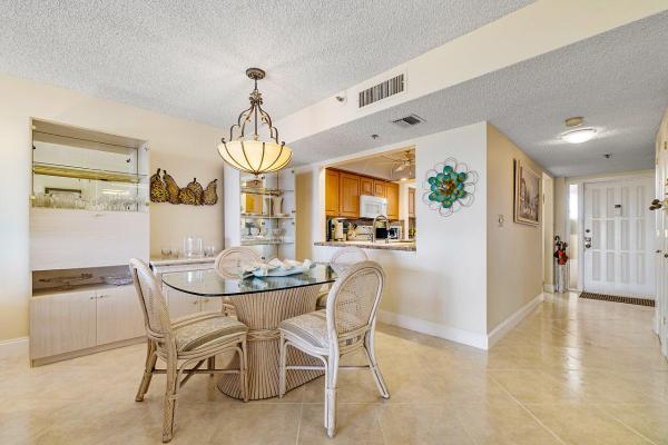 The Glens, 6420 Boca Del Mar Dr #701, Boca Raton, Florida 33433, image 2
