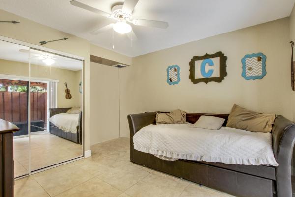 Ridgewood, 9112B SW 20th St, Davie, Florida 33324, image 1
