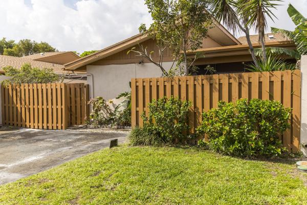 Cedarwood Villas, 2010 SW 24th Cir, Boynton Beach, Florida 33426, image 1