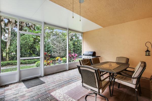 Azura Townhouses, 6436 Azura Lake Rd, Lake Worth, Florida 33463, image 1