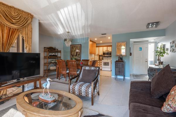 Applewood Village 2, 4697 N Carambola Cir #2778, Coconut Creek, Florida 33066, image 1