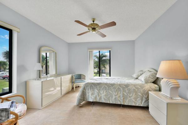 Pine Ridge North 4, 801 Sky Pine Way #D2, Greenacres, Florida 33415, image 3