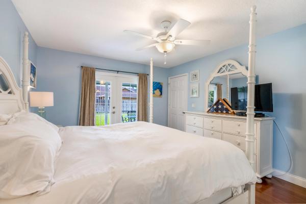 Sugar Pond Manor, 1569 Primrose Ln, Wellington, Florida 33414, image 2