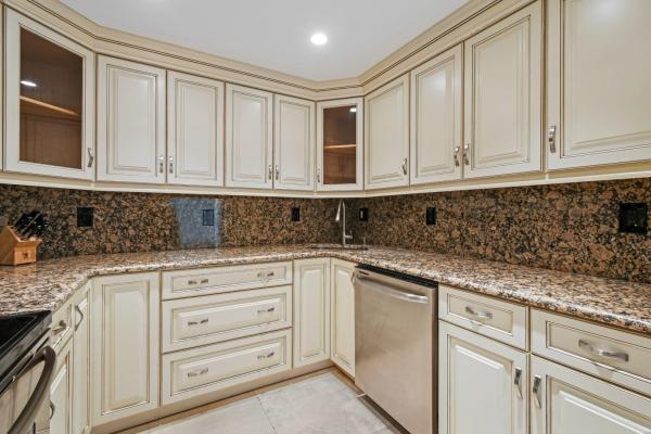 Dorchester Of Palm Beach, 3250 S Ocean Blvd, Palm Beach, Florida 33480, image 3