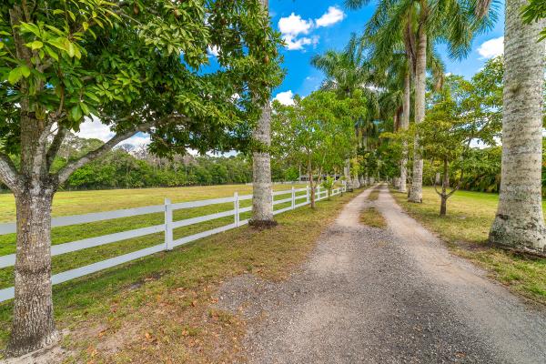 Loxahatchee Groves Residential, 1068 D Rd, Loxahatchee Groves, Florida 33470, image 1