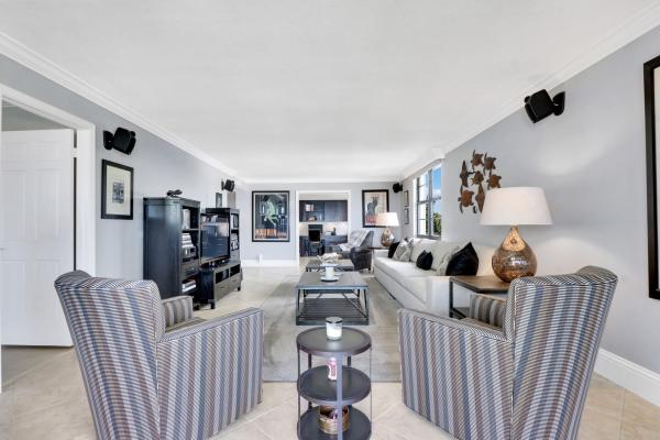 The Manor, 911 Ocean Dr #306, Juno Beach, Florida 33408, image 2