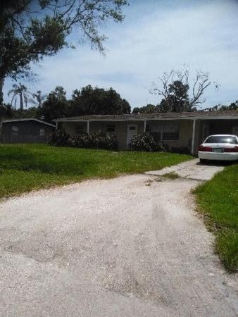 Fort Pierce Residential, 106 N 38th St, Fort Pierce, Florida 34947, image 1