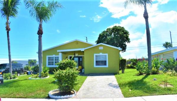 Monroe Heights, 1035 W 25th St, Riviera Beach, Florida 33404, image 3
