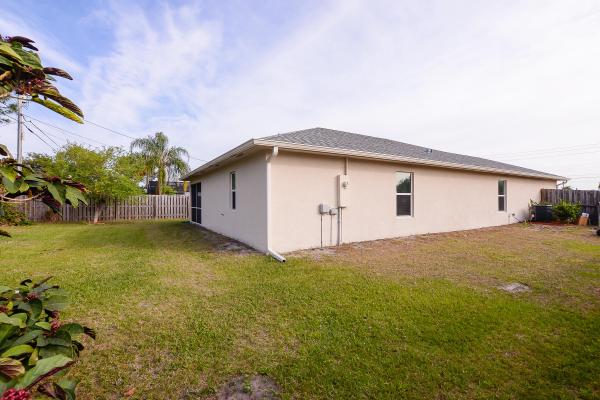 Palm Trails, 1058 SW Del Rio Blvd, Port St. Lucie, Florida 34953, image 1