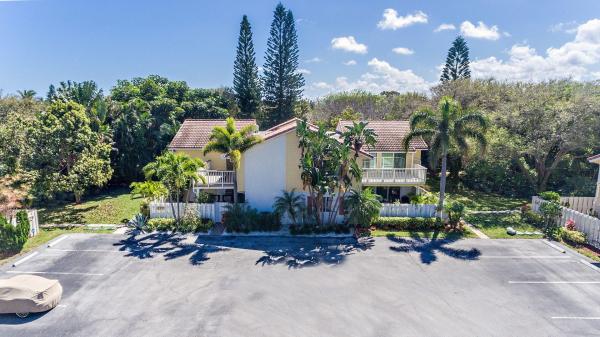 Sea Brook Place, 278 Seabreeze Cir, Jupiter, Florida 33477, image 1