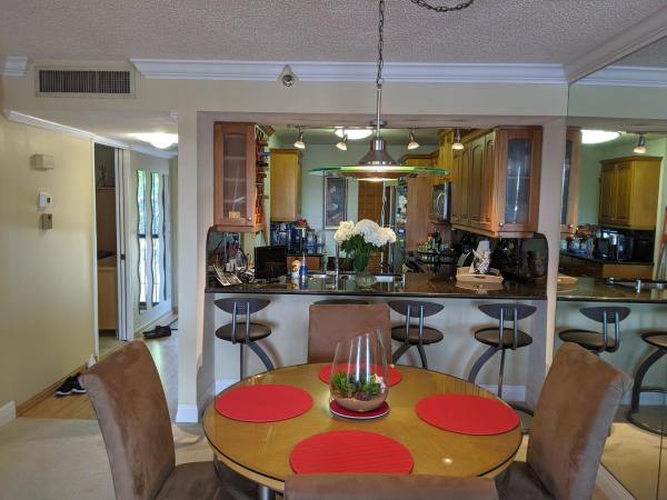 Boca Bayou, 22 Royal Palm Way #2050, Boca Raton, Florida 33432, image 2