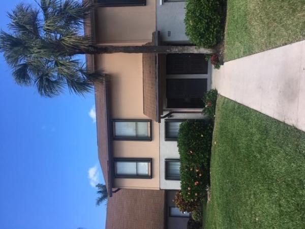 Sandtree Townhouses, 310 Sandtree Dr, Palm Beach Gardens, Florida 33403, image 1