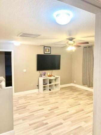5812 NW Breezy Brook Ct, Port St. Lucie, Florida 34986, image 2