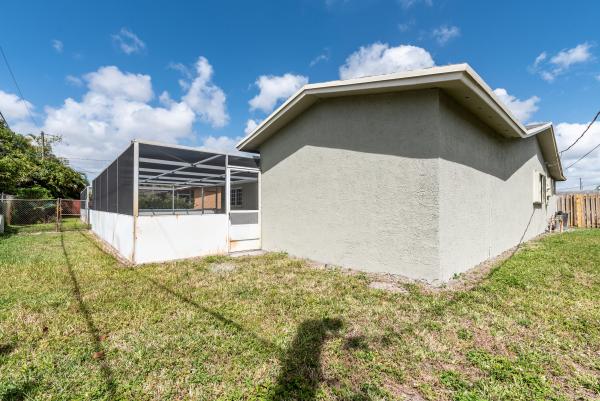 The Knolls, 8646 Wilshire Dr, Miramar, Florida 33025, image 2