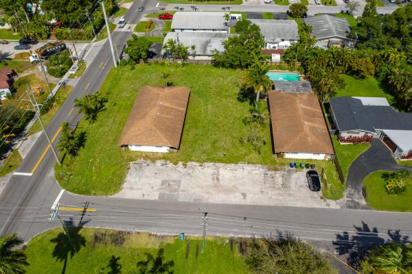 Esmonda Gardens, 843 SW 14th Ct #1-4, Fort Lauderdale, Florida 33315, image 2