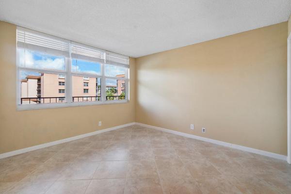 Tropic Bay, 921 Gardenia Dr #374, Delray Beach, Florida 33483, image 1