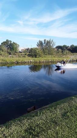 Englewood Manor, 204 Elizabeth Rd, Lake Worth, Florida 33461, image 1