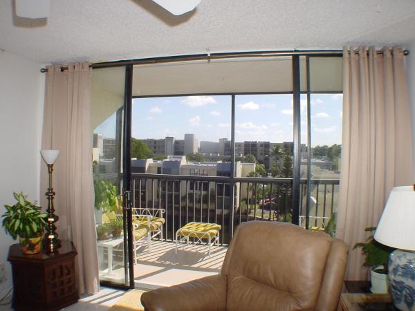 Boca Bayou, 9 Royal Palm Way #5060, Boca Raton, Florida 33432, image 2