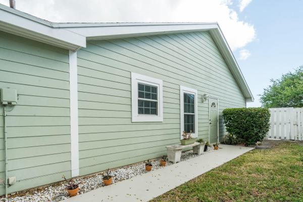 Royal Forest Townhouses, 1517 Royal Forest Ct, West Palm Beach, Florida 33406, image 2