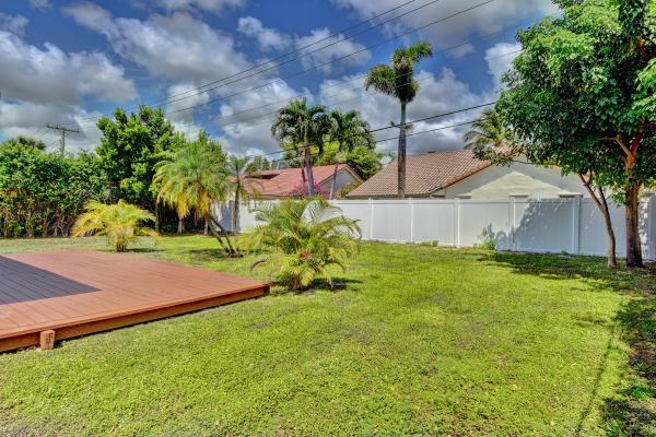 Boca Raton Square, 1385 SW 4th St, Boca Raton, Florida 33486, image 1