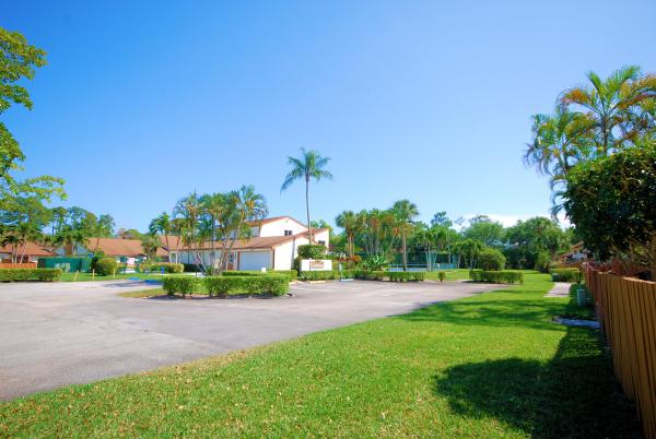 Parkside Green Villas, 1230 Parkside Green Dr #A, Greenacres, Florida 33415, image 3
