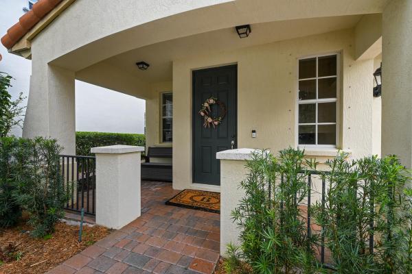 Stillwater Creek At Evergrene, 659 Castle Dr, Palm Beach Gardens, Florida 33410, image 2