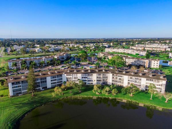 Hythe At Century Village, 3008 Hythe A, Boca Raton, Florida 33434, image 3