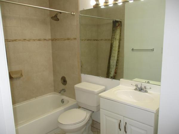 The Sterling Villages Of Palm Beach Lakes, 20205 Glenmoor Dr, West Palm Beach, Florida 33409, image 3