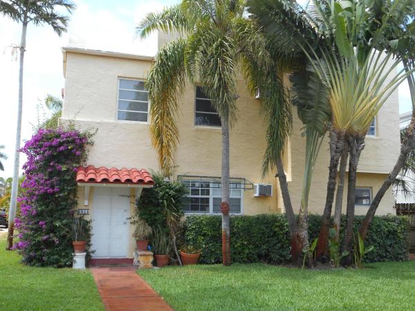 Estates Of South Palm Beach, 201 Lytton Ct, West Palm Beach, Florida 33405, image 3